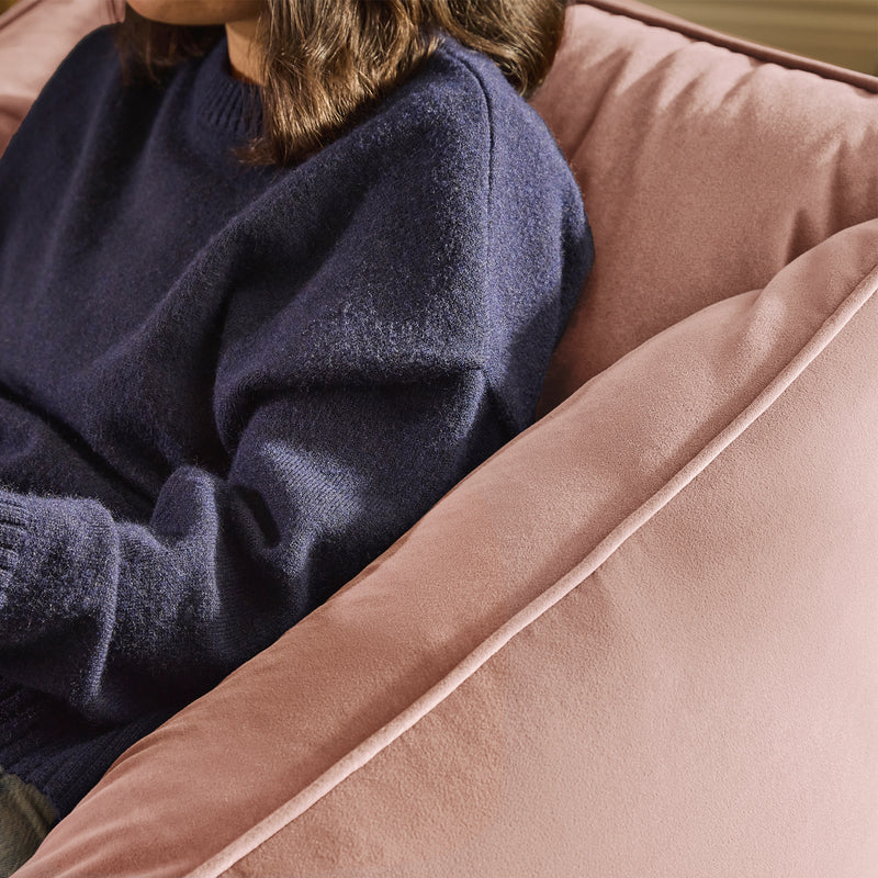 Fauteuil pouf en velours Natalia, rose crépuscule