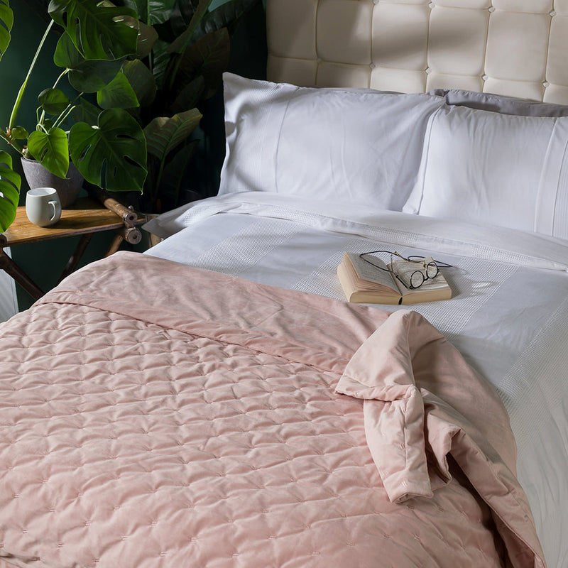 Jeté de lit en velours matelassé Rosa - Rose poudré
