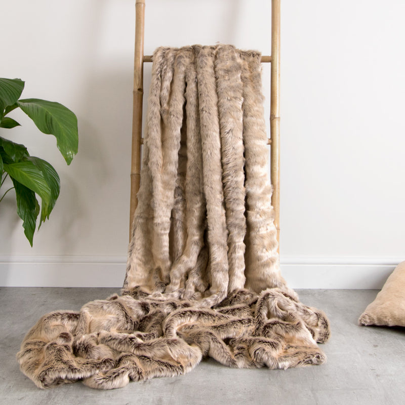 Plaid en fausse fourrure de luxe - Vison